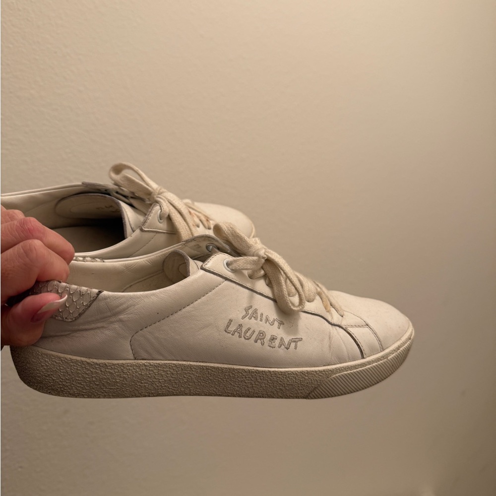 Saint Laurent Off-White Casual Sneakers